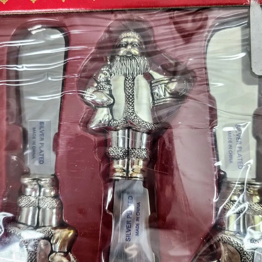 NEW Vintage 1998 Wallace Silversmiths Set Of 4 Spreaders‎ Silver Plated Santa's